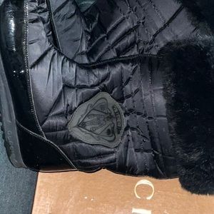 Gucci Black snow boots with box